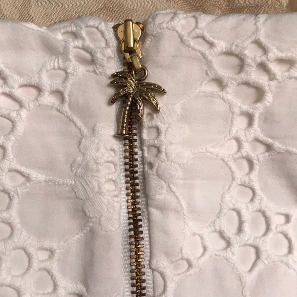 Lily Pulitzer white scalloped edge skirt. Like new - Picture 4 of 6
